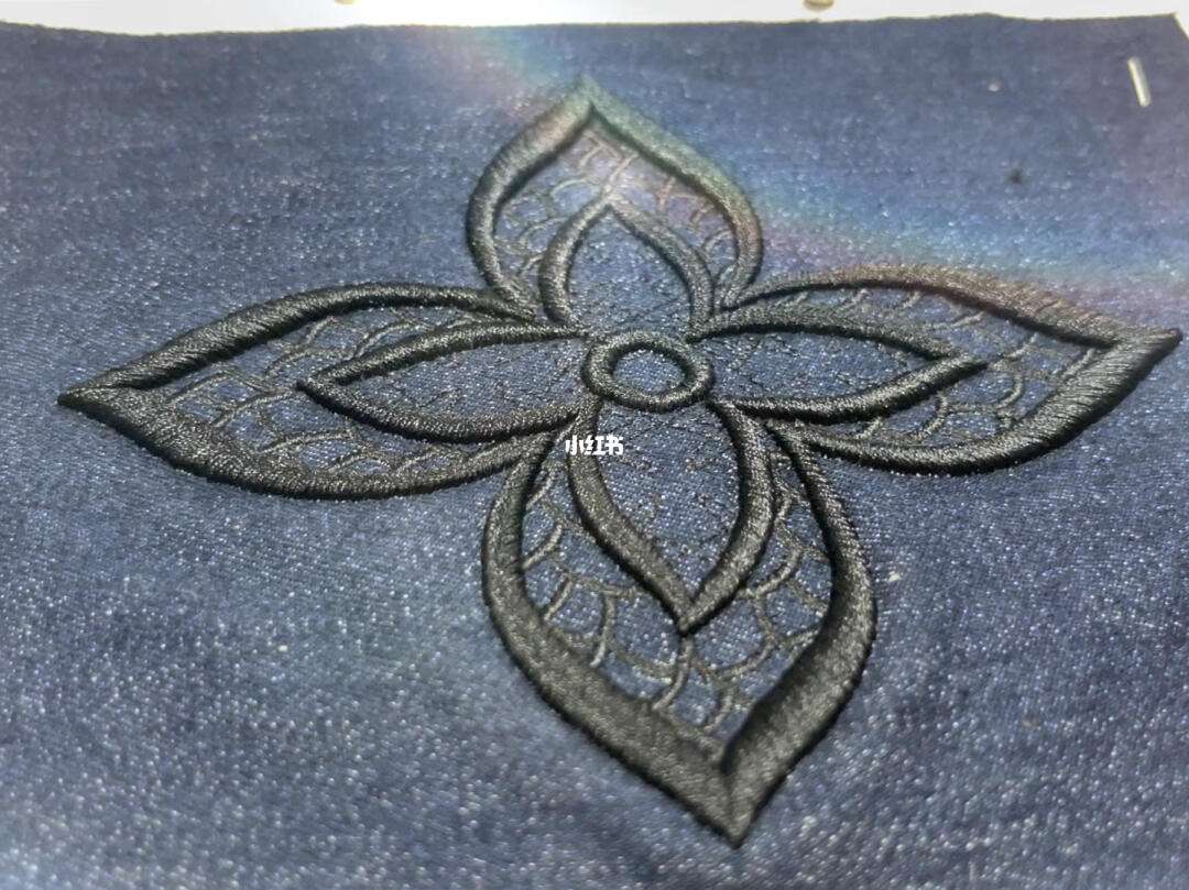 3D立體繡花工藝 兆仔電腦繡花引領(lǐng)時(shí)尚新維度